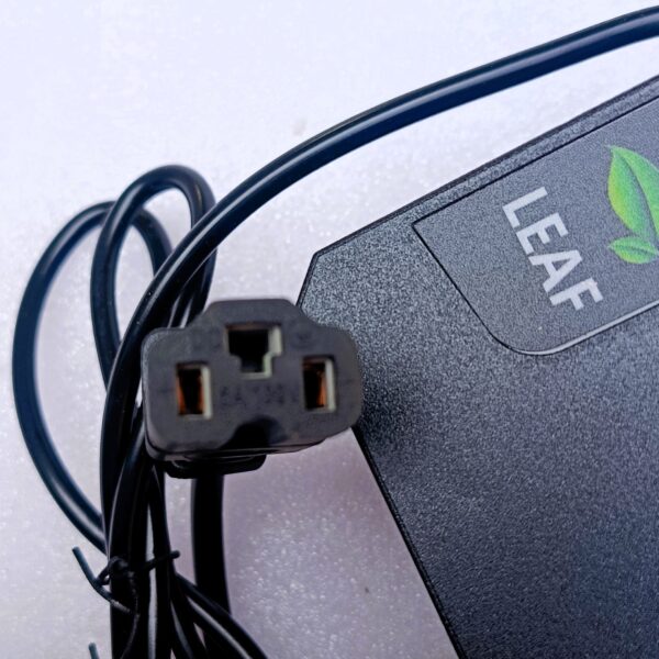 EV CHARGER [IMPORTED 67.2V+6A] Leaf