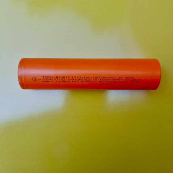 3.2V 15ah LIWANG 32140 Grade A LiFePo4 cell
