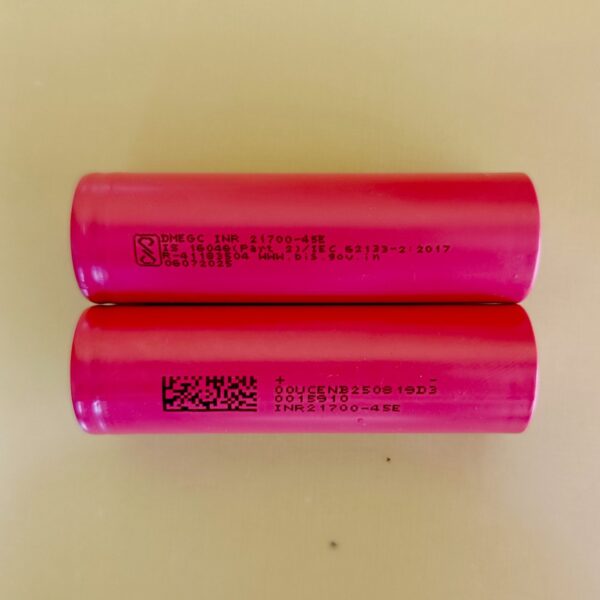 DMEGC INR21700 Li-ion 3.7V 4500mAh Rechargable Cell - Original