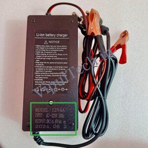 LFP CHARGER [ 14.6V+4A ] Plastic Body 12v 4A Lifepo4 charger